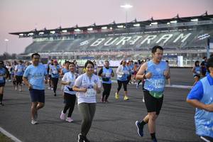 BIB: 290, 50354
                            <button type="button" onclick="openModal(10463322)" class="btn btn-primary btn-sm float-right btn-popup" data-toggle="modal" data-target=".modal-high-quality">
                        <i class="fas fa-shopping-cart"></i> Add to Cart
                    </button>
                                            <button type="button" onclick="isThisMe(10463322, true)" class="btn btn-success btn-sm float-right btn-popup btn-isme hidden" data-toggle="tooltip" data-placement="bottom" title="นี่คือรูปของคุณใช่ไหม คลิกที่นี่เพื่อเอาเข้าอัลบั้ม">
                        <i class="fas fa-plus"></i> Add to album
                    </button>
                    <button type="button" onclick="isThisMe(10463322, false)" class="btn btn-warning btn-sm float-right btn-popup btn-isnotme hidden">
                        <i class="fas fa-ban"></i> Remove from album
                    </button>